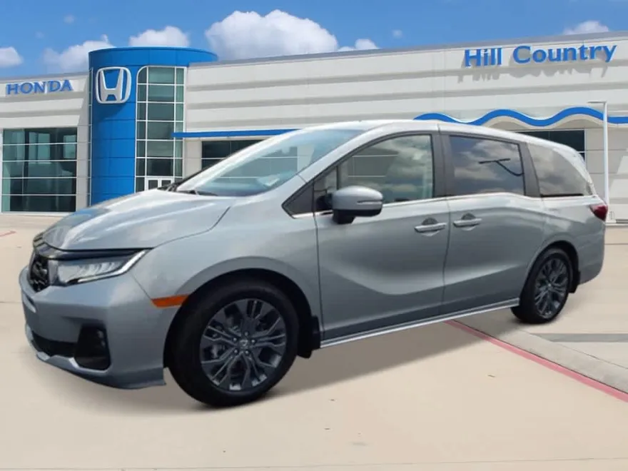 2026 Honda Odyssey Touring photo 1