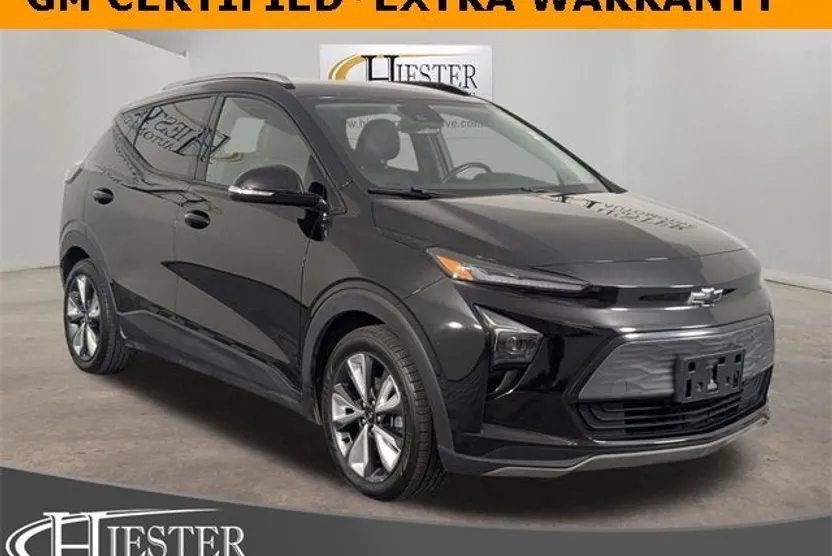 2023 Chevrolet Bolt EUV photo 1