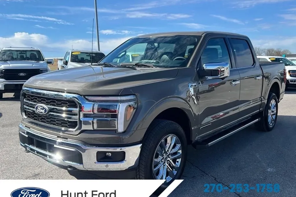 2025 Ford F-150 Lariat photo 1