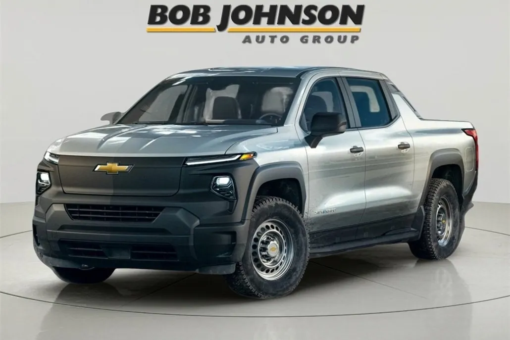 2026 Chevrolet Silverado EV LT photo 1