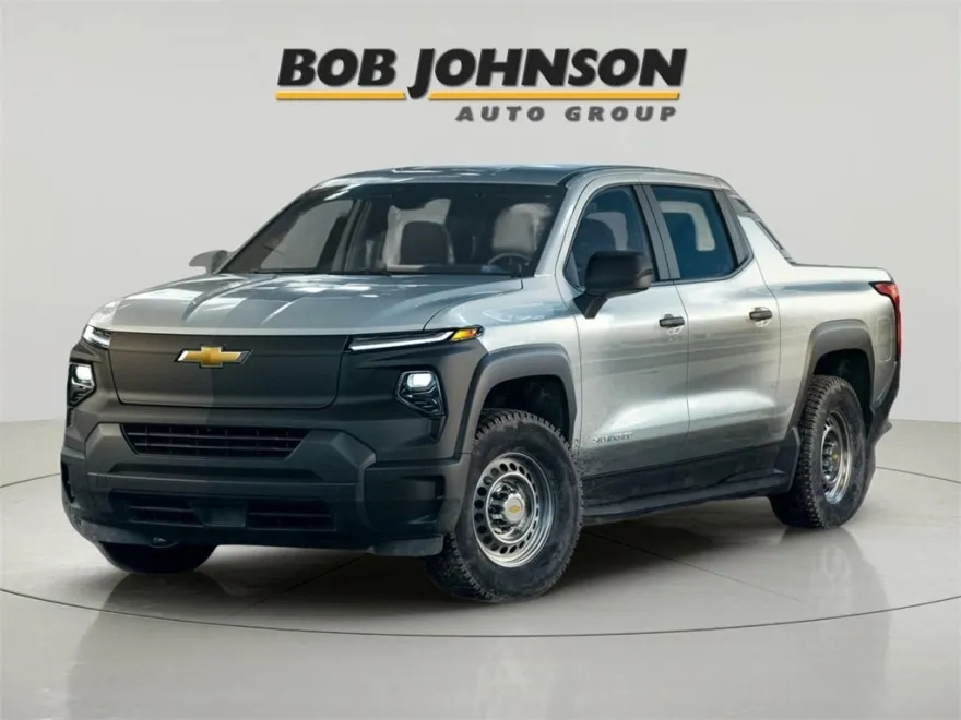 2026 Chevrolet Silverado EV LT photo 1