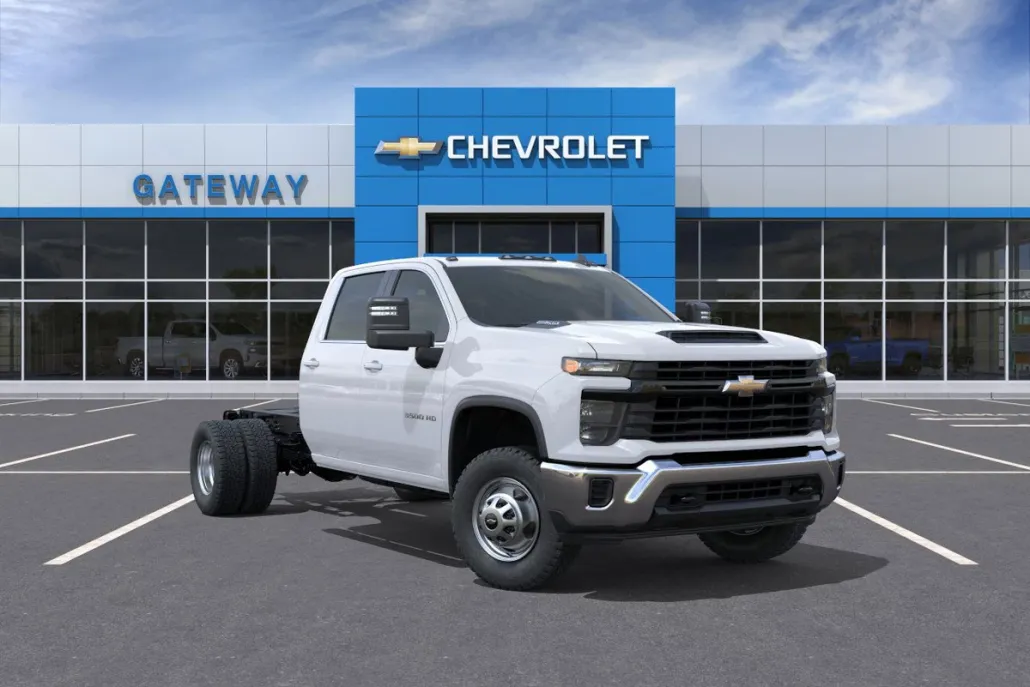 2025 Chevrolet Silverado 3500HD Work Truck photo 1
