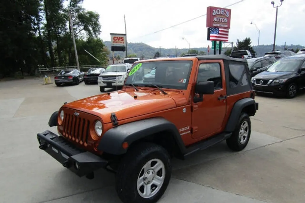 2011 Jeep Wrangler Sport photo 1