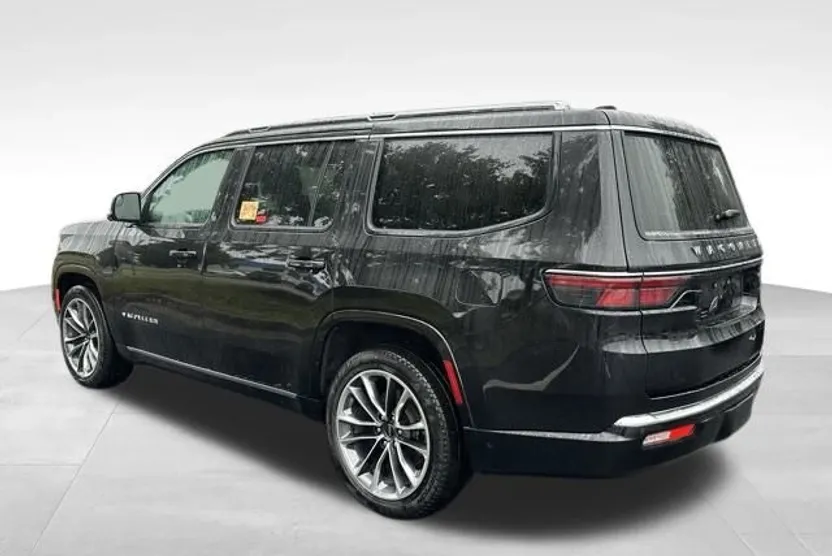 2024 Jeep Wagoneer Series III photo 1