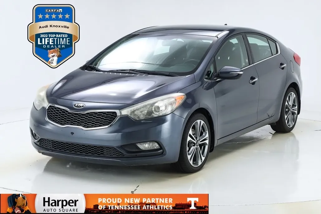 2016 Kia Forte EX photo 1