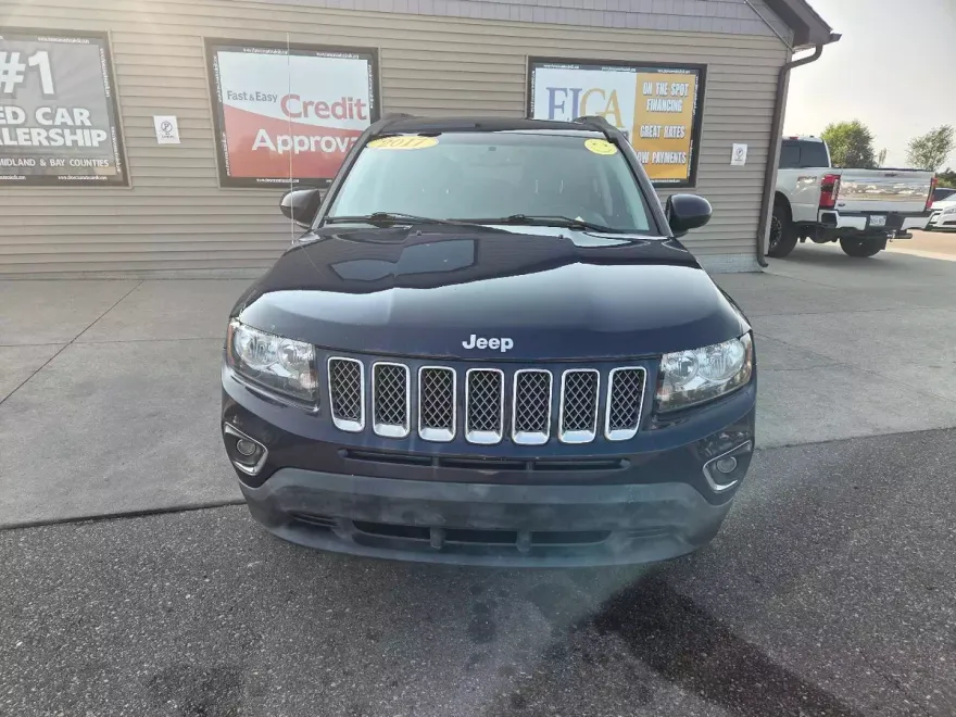 2017 Jeep Compass Sport photo 1