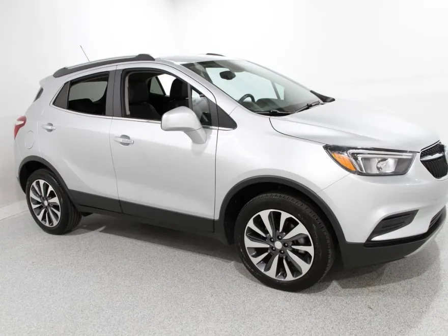2022 Buick Encore Preferred photo 1