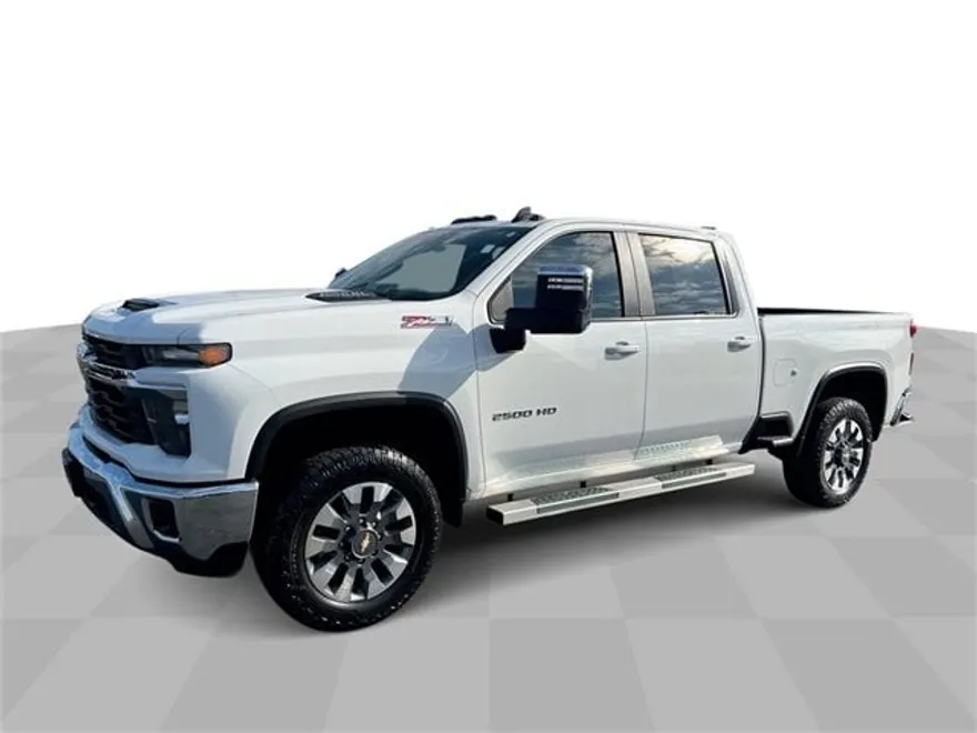 2024 Chevrolet Silverado 2500HD LT photo 1
