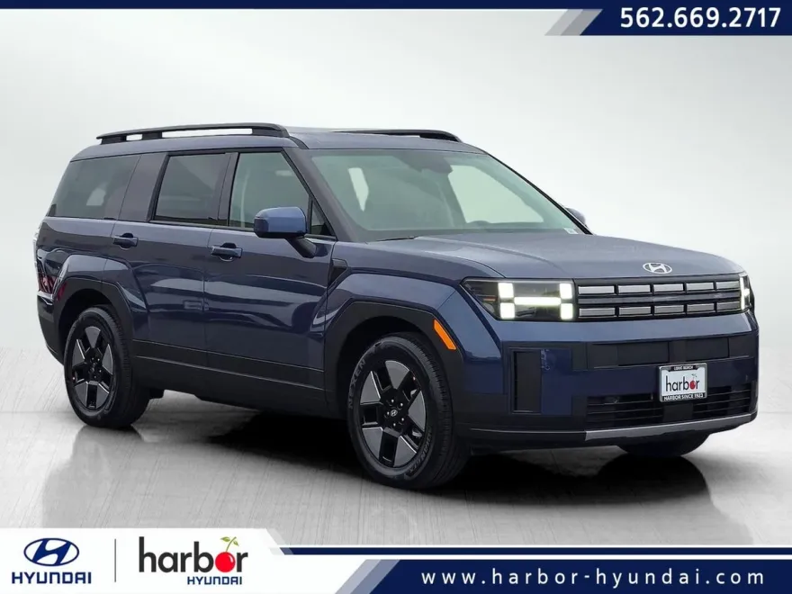 2026 Hyundai Santa Fe SEL photo 1