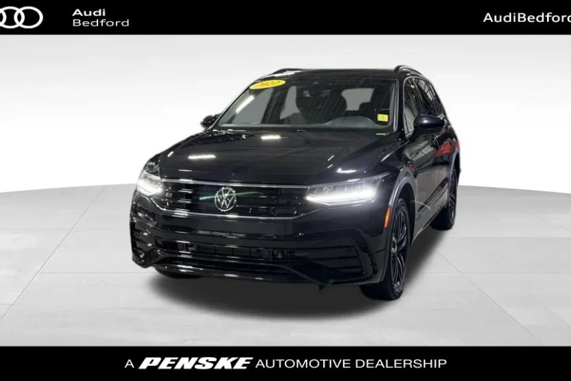 2022 Volkswagen Tiguan SE R-Line Black photo 1