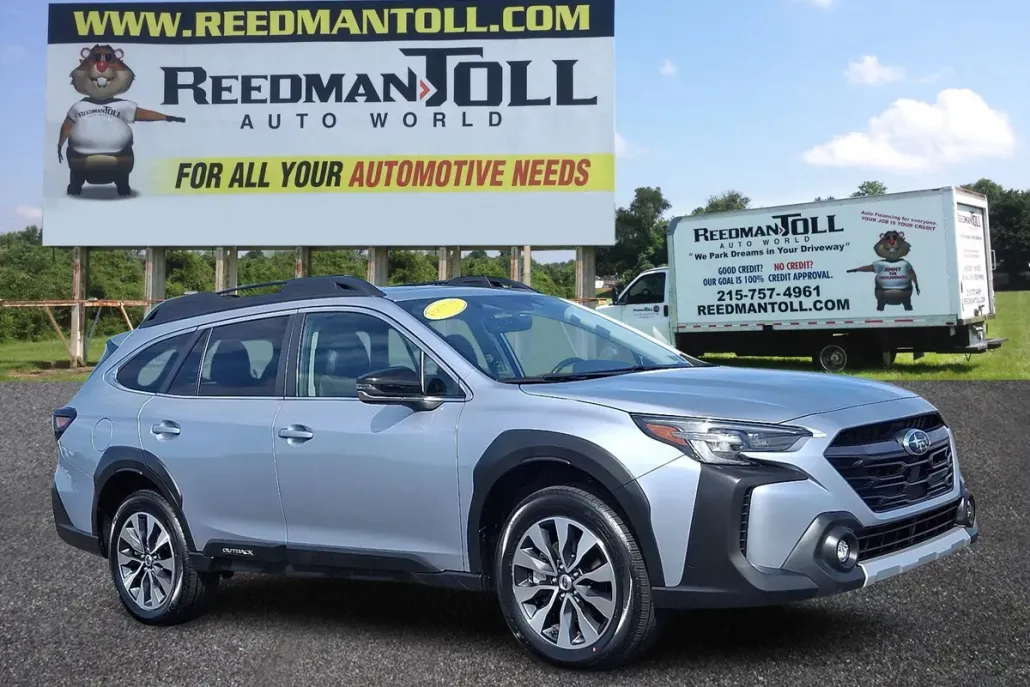 2023 Subaru Outback Limited photo 1