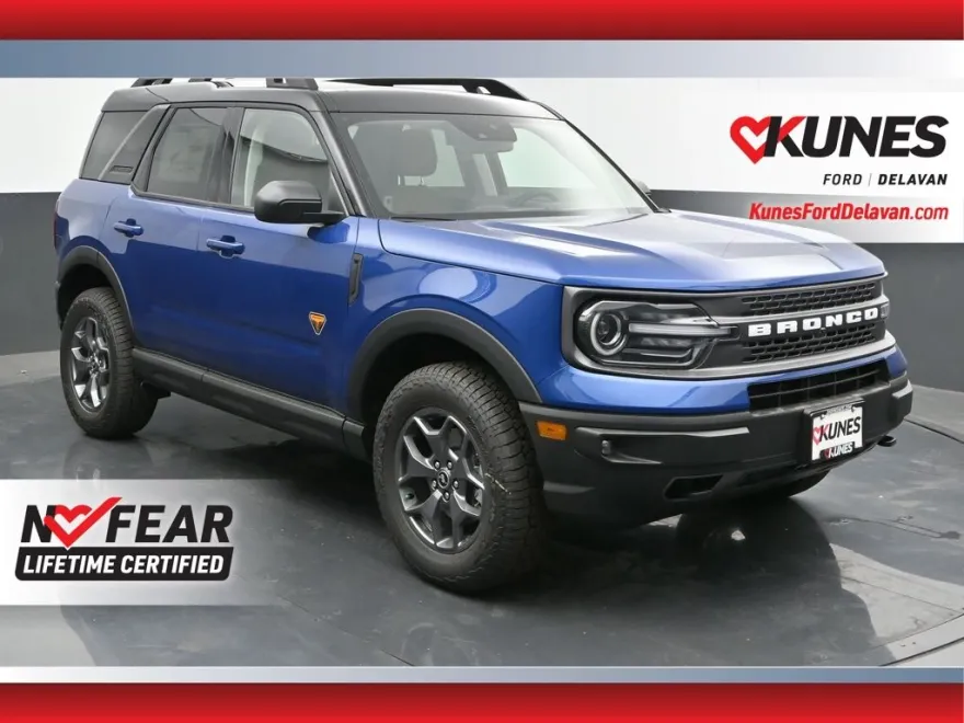 2024 Ford Bronco Sport Badlands photo 1