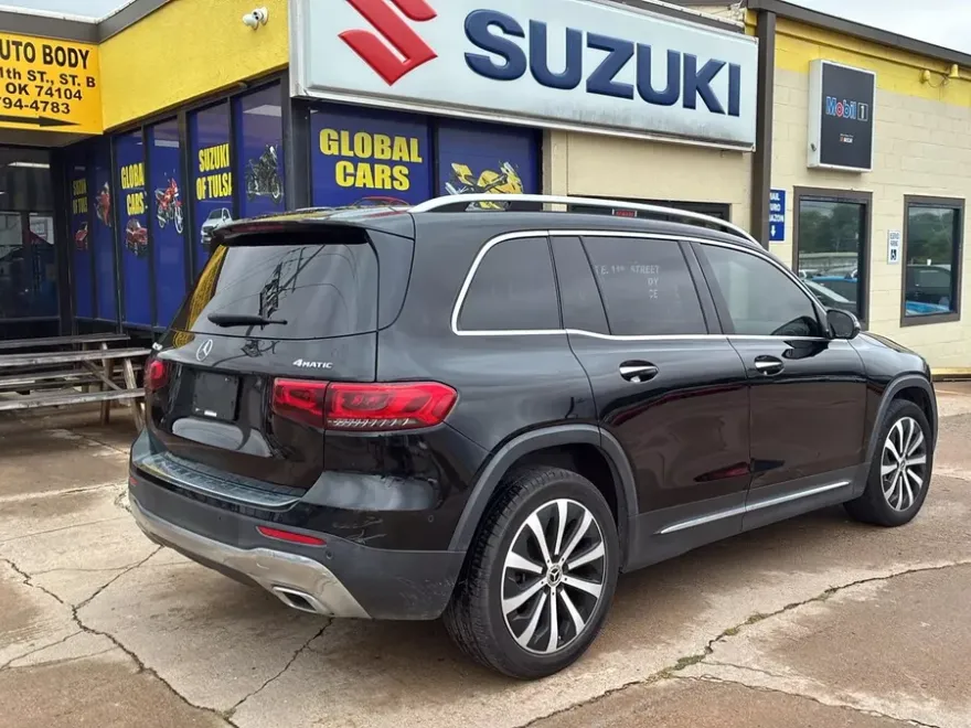 2020 Mercedes Benz GLB 250 photo 1