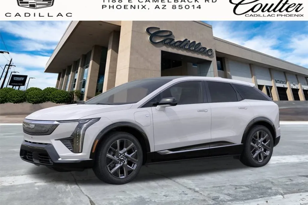 2025 Cadillac Optiq Luxury photo 1