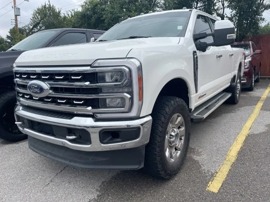 2023 Ford F-250 photo 1