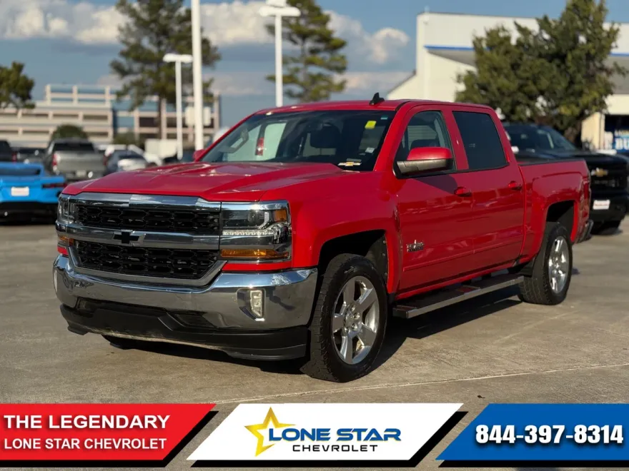 2018 Chevrolet Silverado 1500 LT photo 1