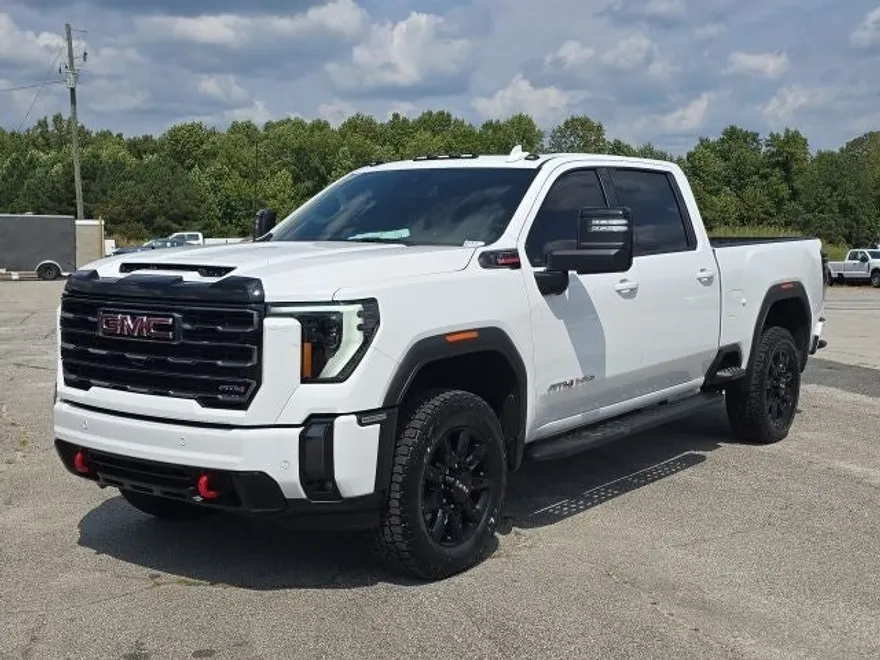 2024 Gmc Sierra HD AT4 photo 1