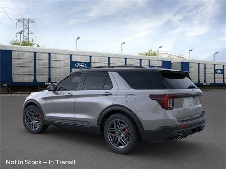 2025 Ford Explorer ST photo 1