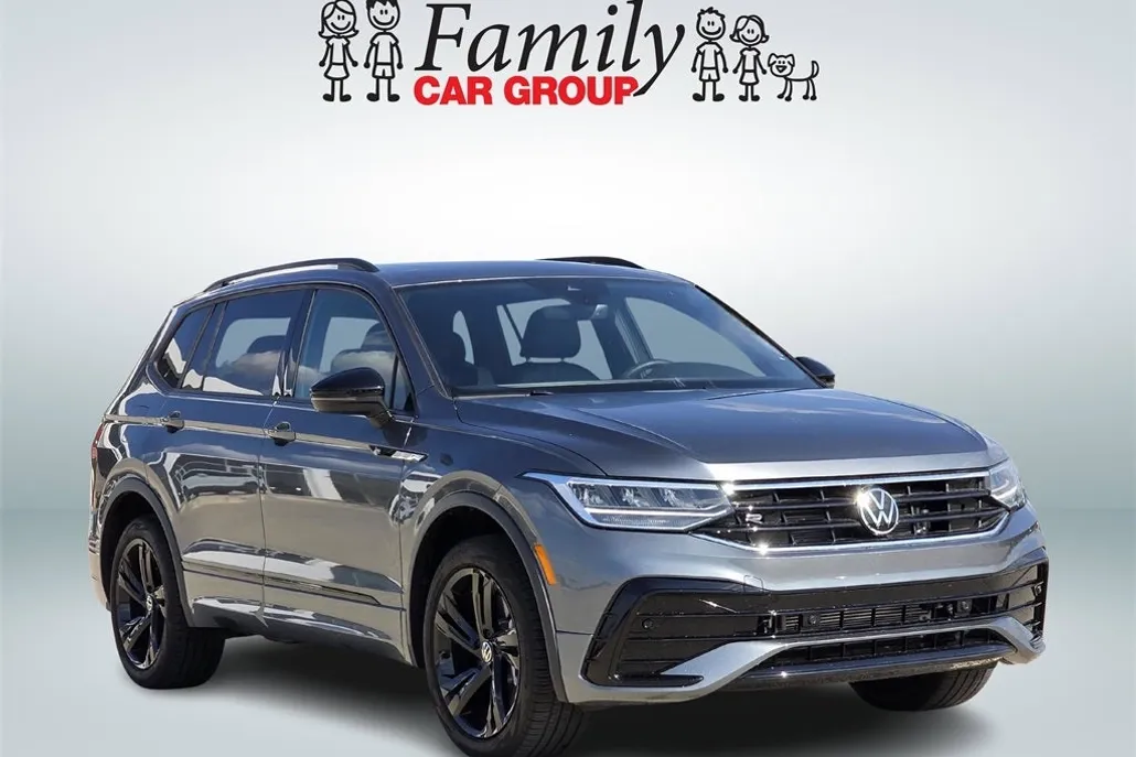 2024 Volkswagen Tiguan SE R-Line Black photo 1