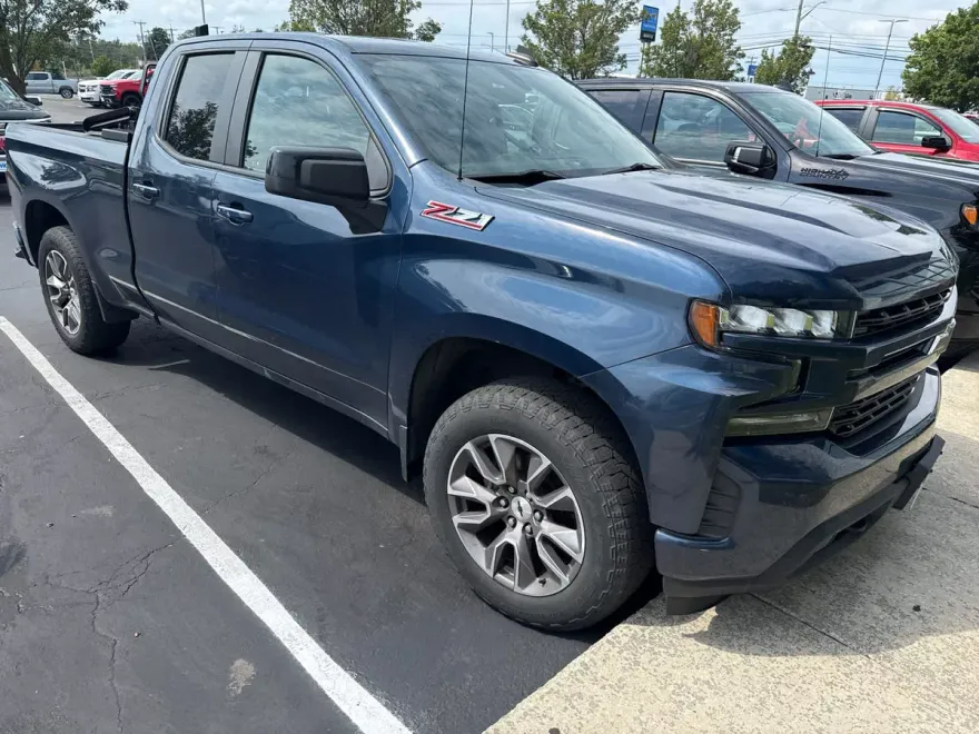 2020 Chevrolet Silverado 1500 RST photo 1