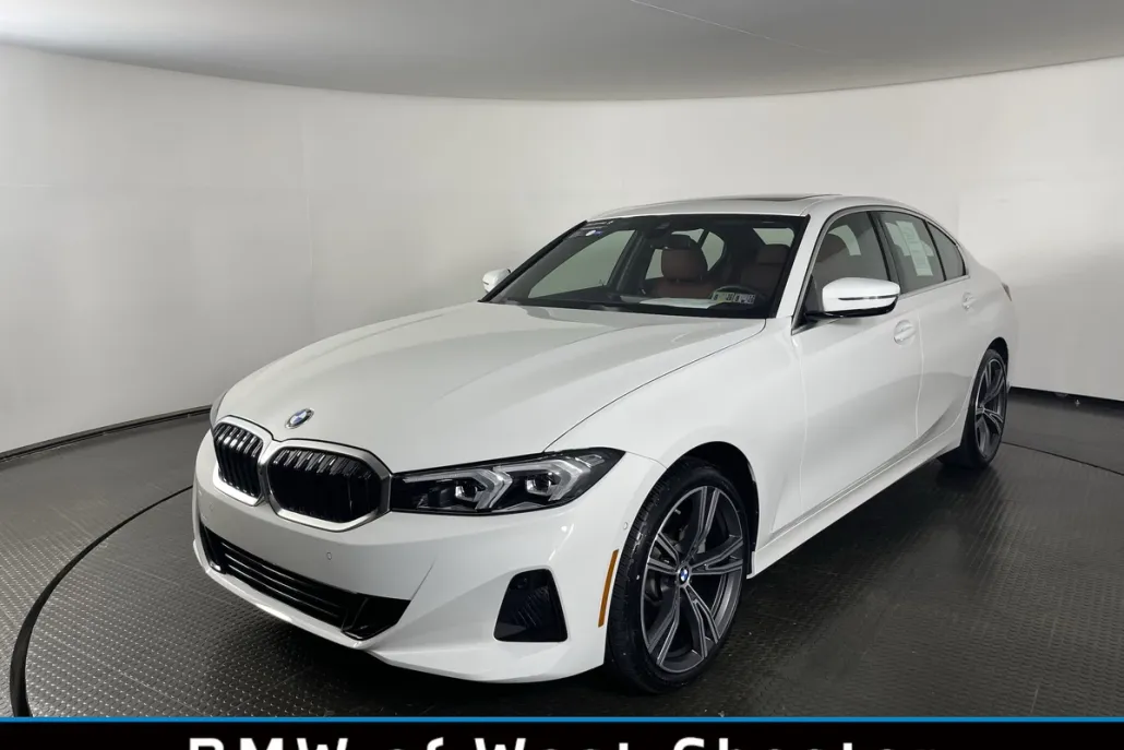2024 Bmw 330i photo 1