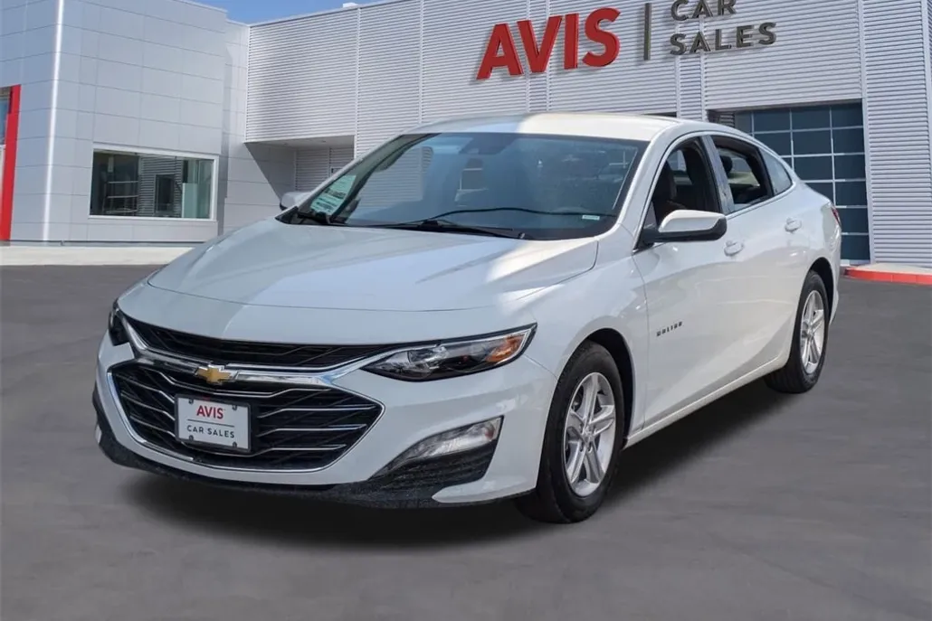 2023 Chevrolet Malibu 1LT photo 1