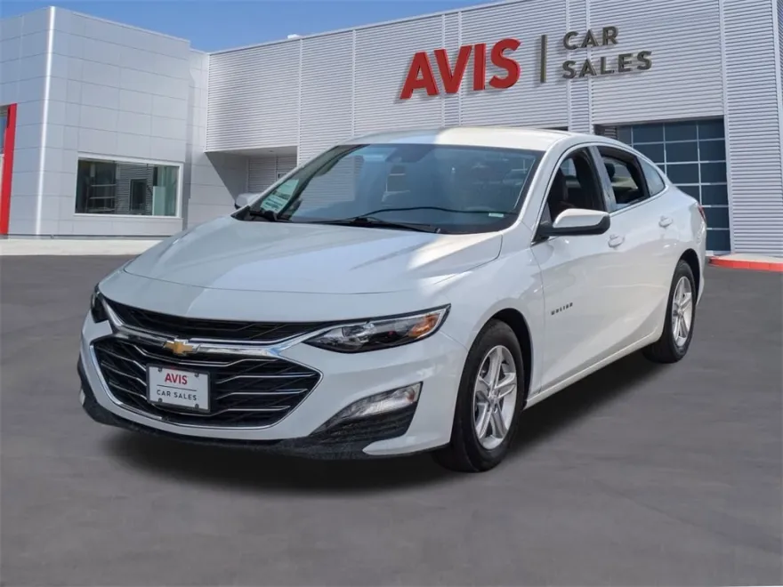 2023 Chevrolet Malibu 1LT photo 1