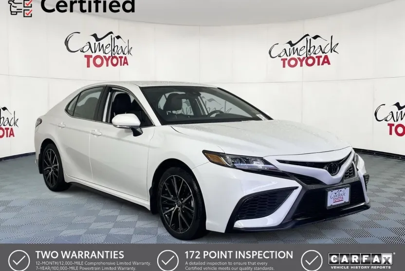 2024 Toyota Camry SE photo 1