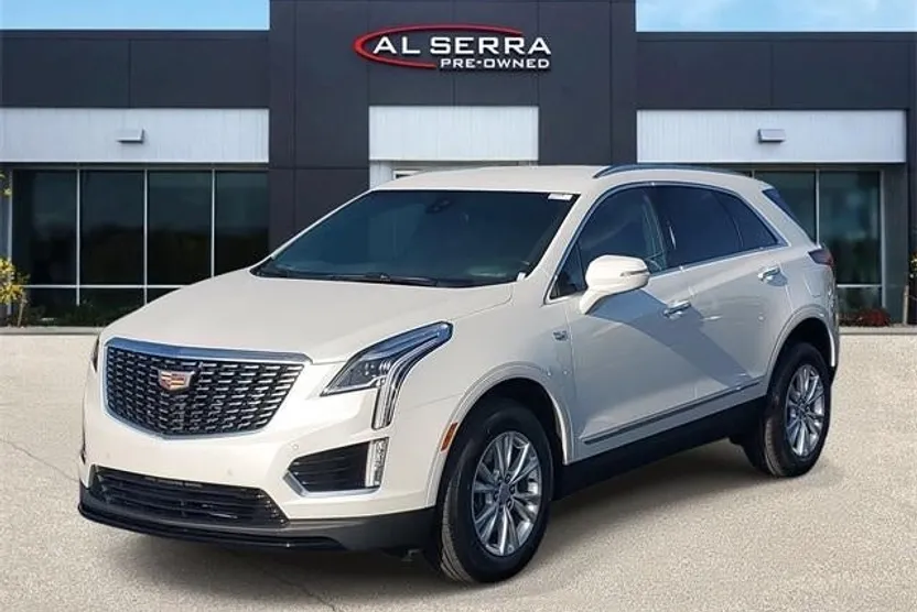 2023 Cadillac XT5 Luxury photo 1