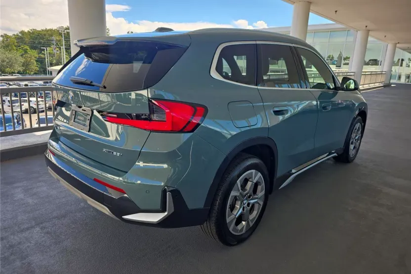 2025 Bmw X1 XDrive28i photo 1