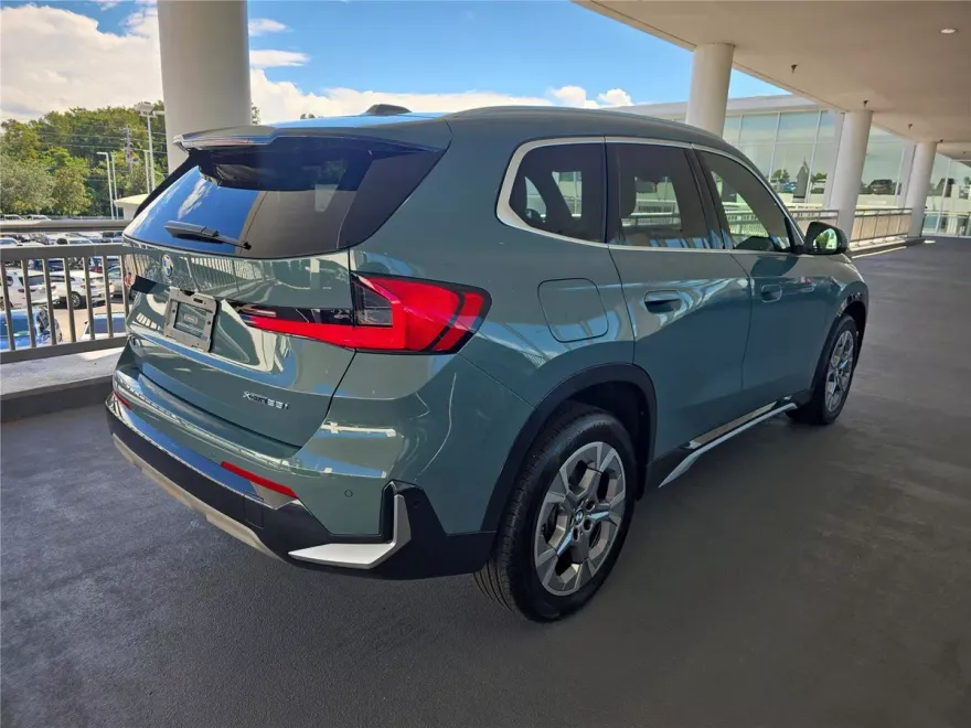 2025 Bmw X1 XDrive28i photo 1
