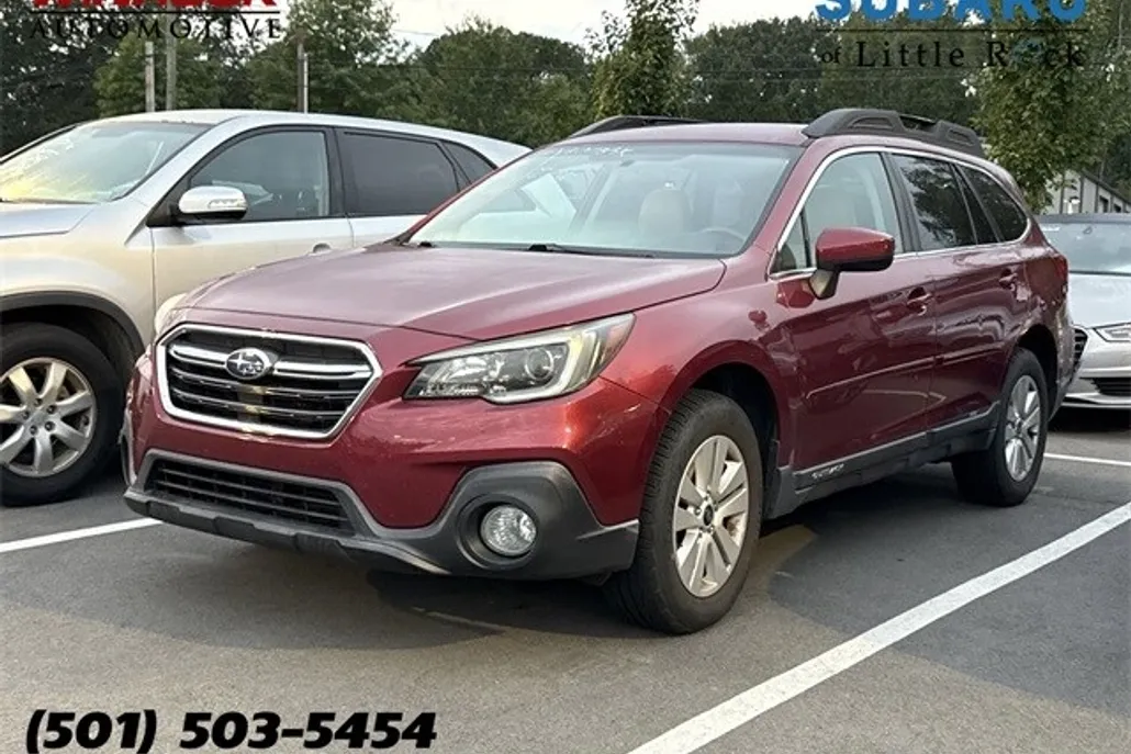 2018 Subaru Outback 2.5i Premium photo 1