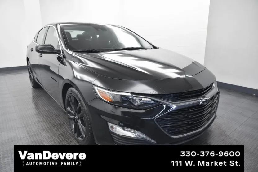 2023 Chevrolet Malibu 1LT photo 1