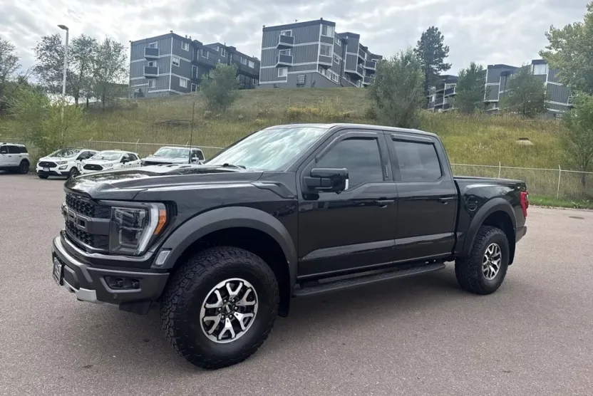 2023 Ford F-150 Raptor photo 1