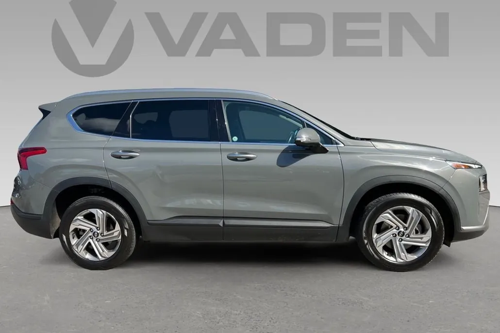 2023 Hyundai Santa Fe SEL photo 1