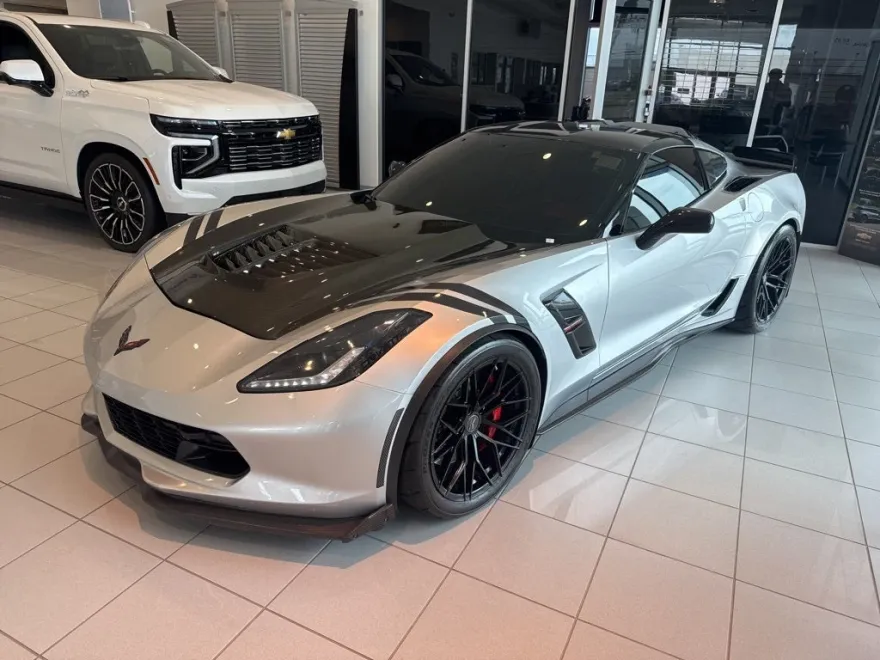 2018 Chevrolet Corvette Grand Sport 2LT photo 1