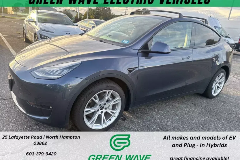 2022 Tesla Model Y Long Range photo 1