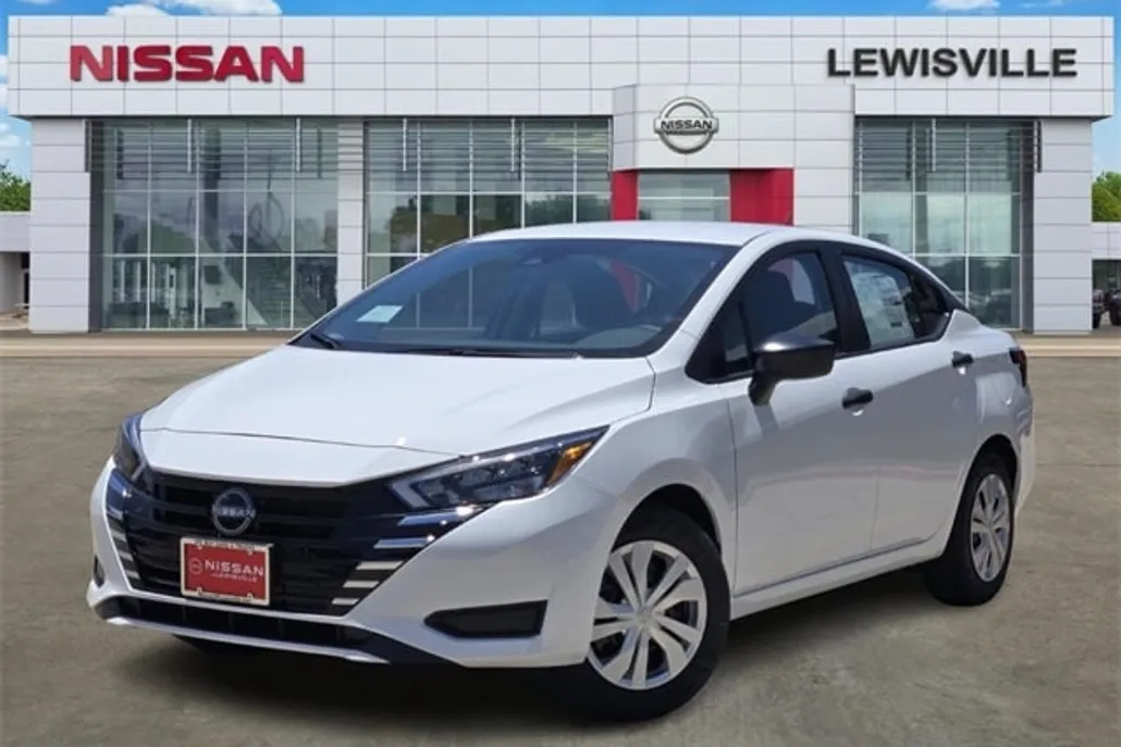 2025 Nissan Versa 1.6 S photo 1