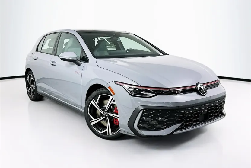 2025 Volkswagen Golf GTI SE photo 1