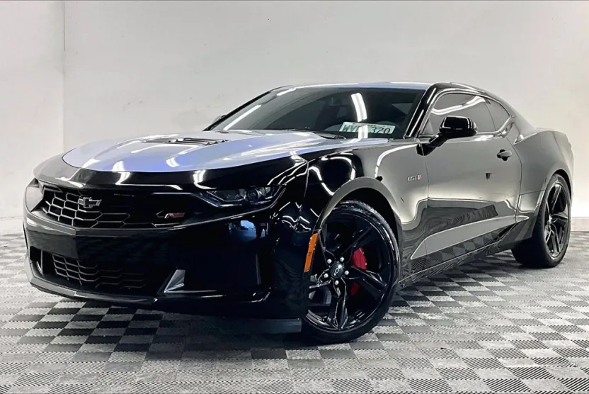 2023 Chevrolet Camaro LT1 photo 1