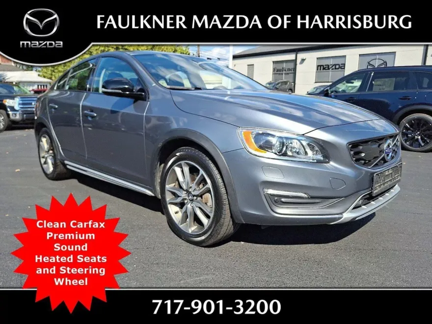 2016 Volvo S60 Cross Country T5 Platinum photo 1