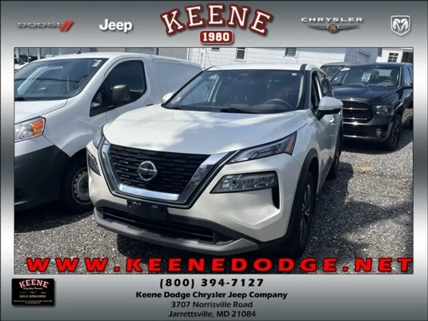 2021 Nissan Rogue SV photo 1