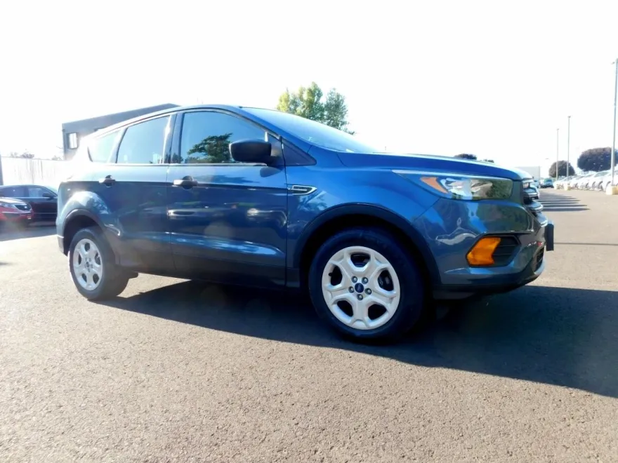 2018 Ford Escape Sport photo 1