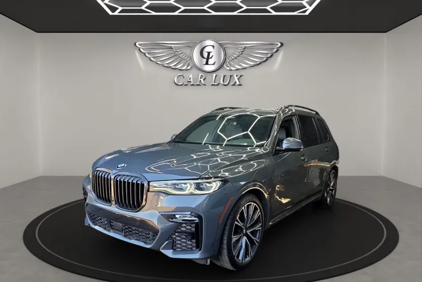 2022 Bmw X7 M50i photo 1