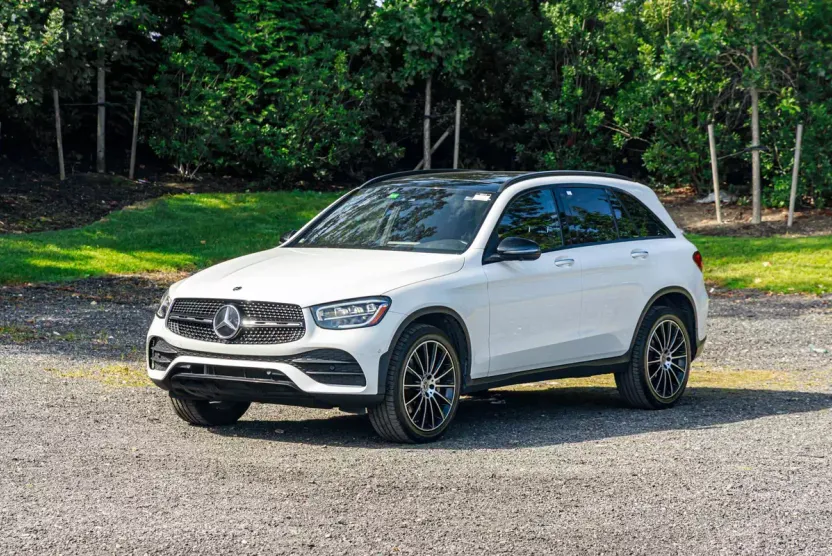 2022 Mercedes Benz GLC 300 photo 1