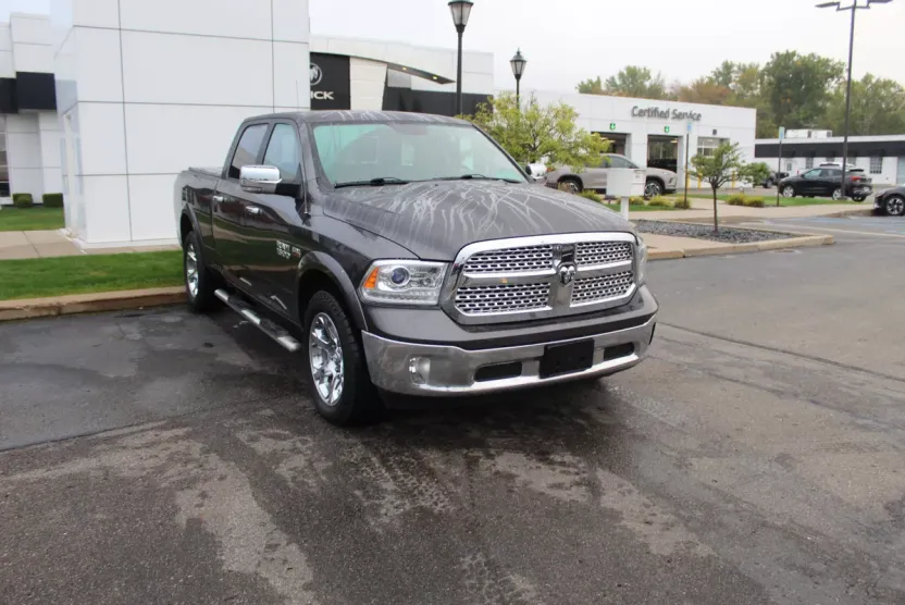 2018 Ram 1500 Laramie photo 1