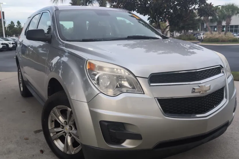2012 Chevrolet Equinox LS photo 1