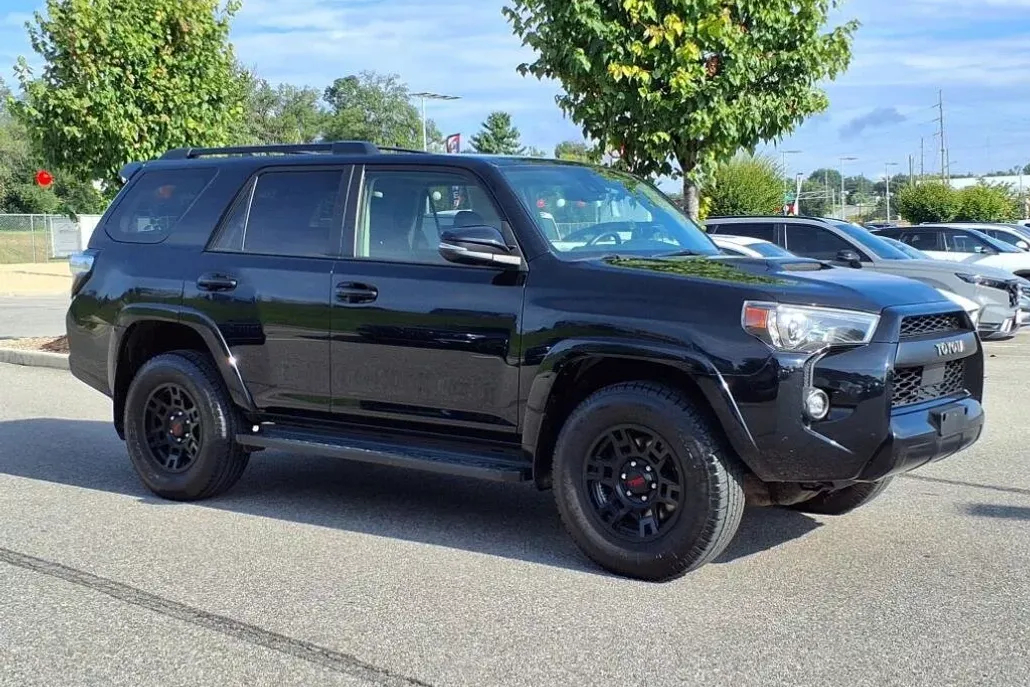 2021 Toyota 4Runner Venture Special Edition 4WD photo 1