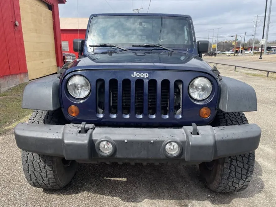 2013 Jeep Wrangler Unlimited Sport photo 1