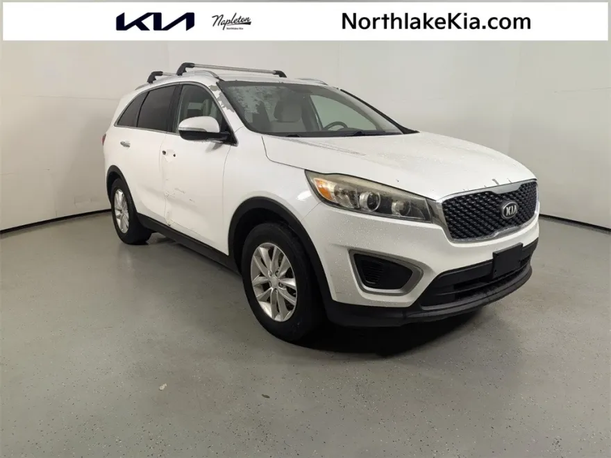 2016 Kia Sorento LX photo 1